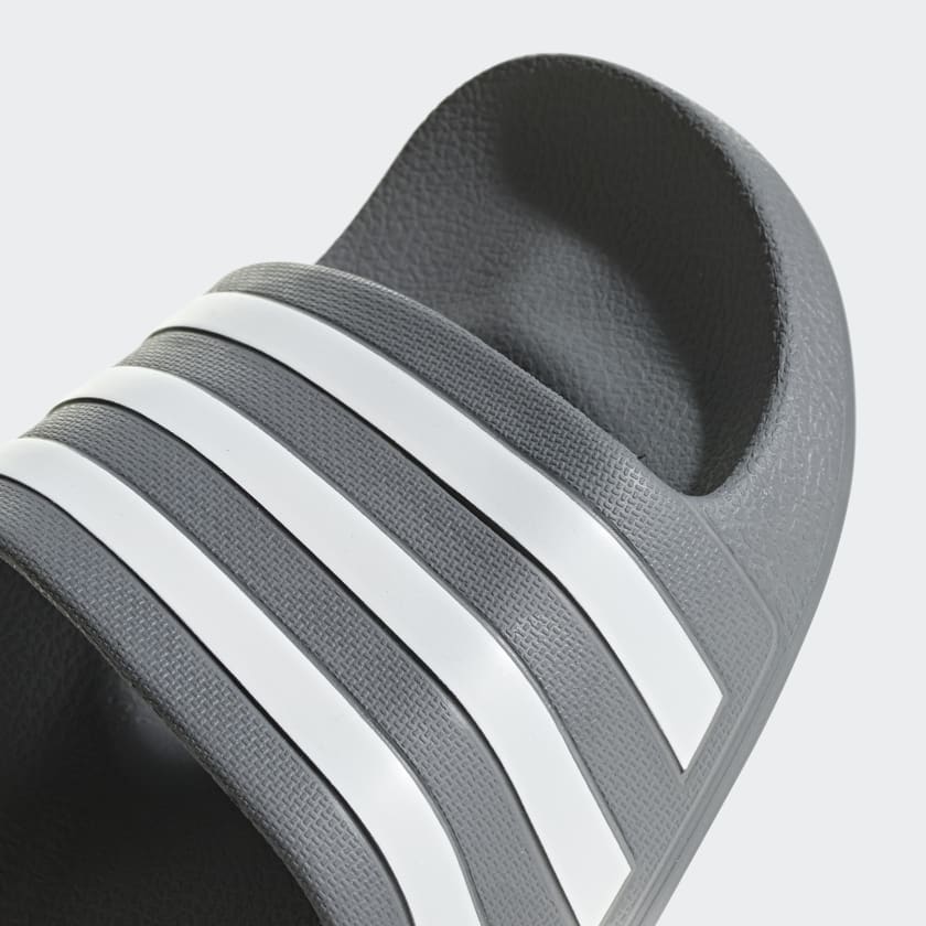Шлепанцы adidas sportswear adilette. Adilette Aqua. Аква тапочки адидас. Шлепанцы адидас женские