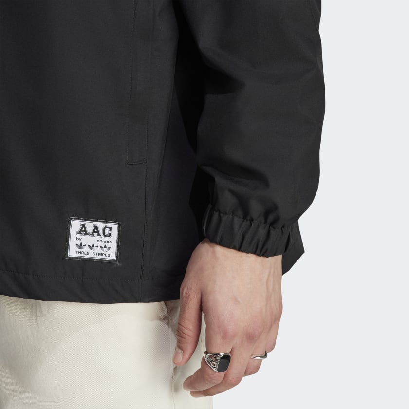 Для мужчин :: Одежда :: Черная спортивная куртка adidas RIFTA AAC