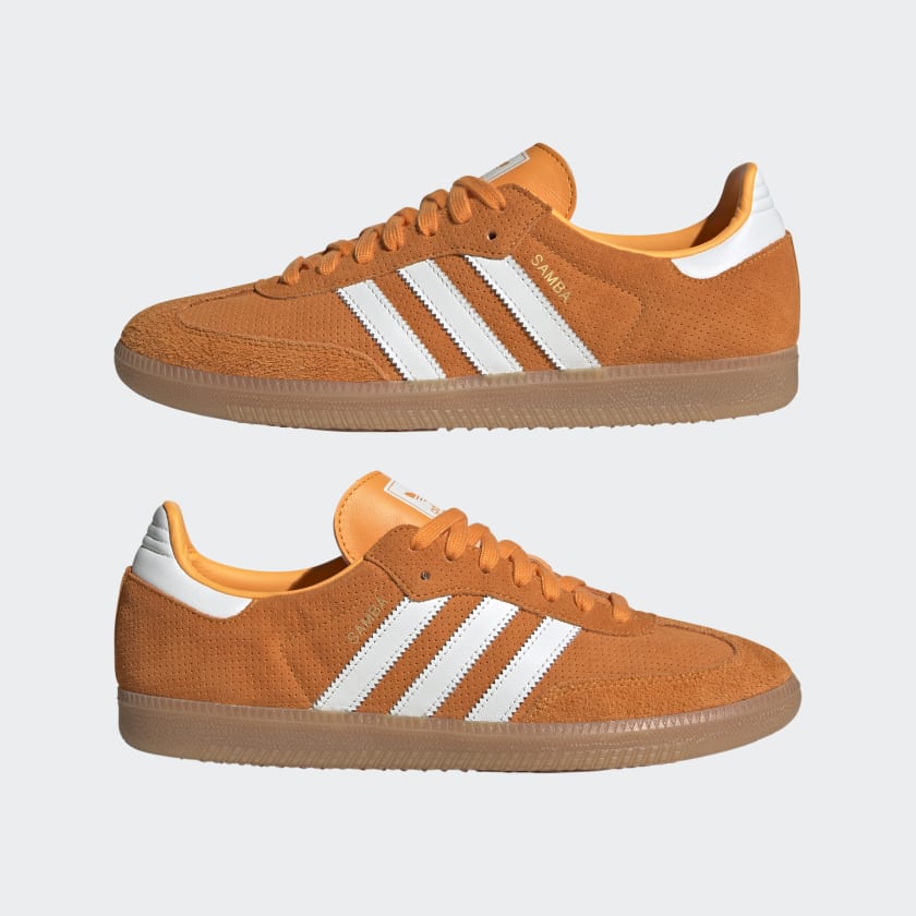 Самба обувь. Adidas Samba оранж. Адидас Самба оранжевые. Adidas Samba оранжевые. Кроссовки адидас Самба оранжевые.