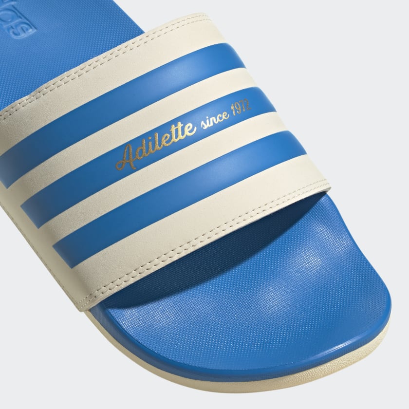 Для мужчин :: Обувь :: шлепанцы Adilette Comfort бежевого цвета